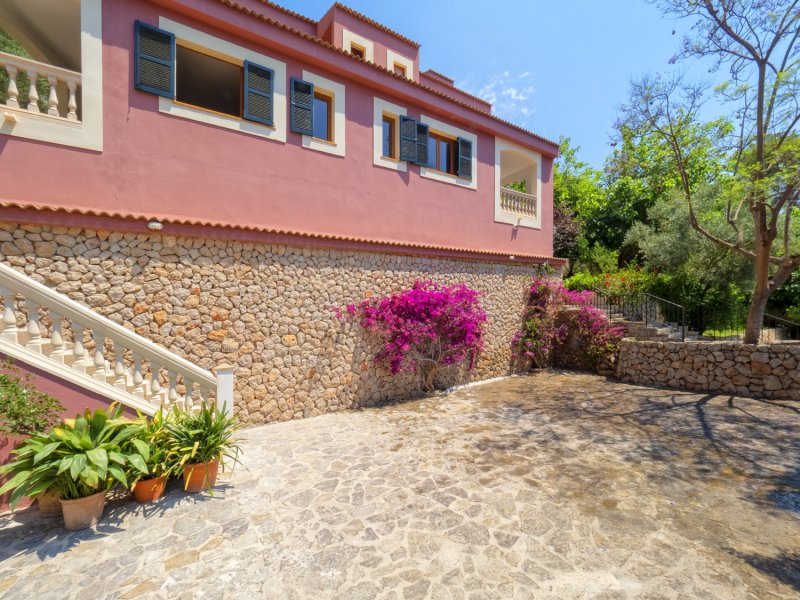 Apartamentos Bellatrix, Apartamentos en la playa en Portals Nous