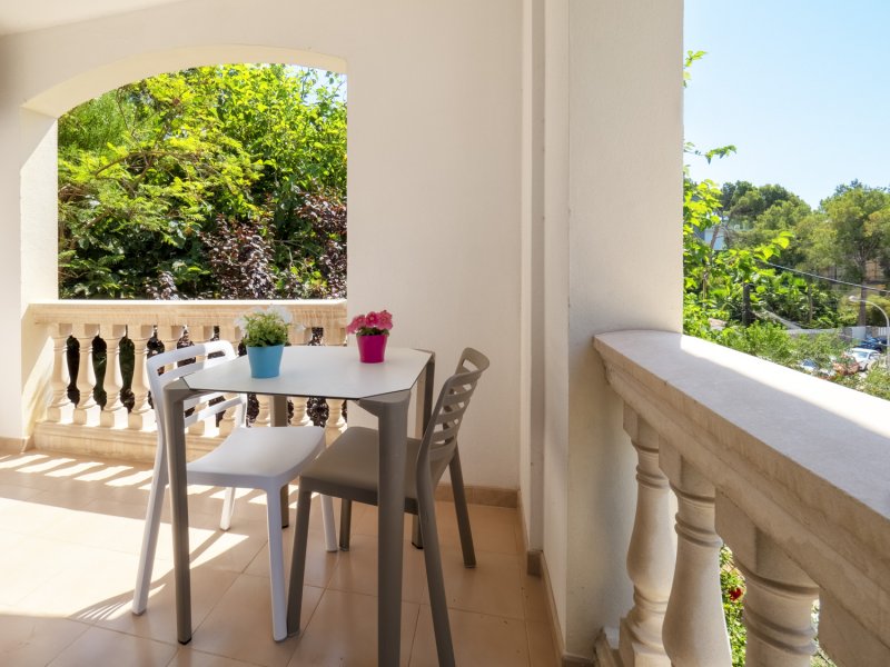 Apartamentos Bellatrix, Apartamentos en la playa en Portals Nous